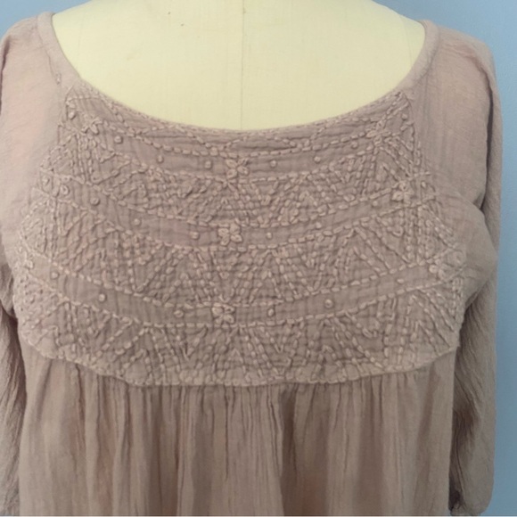 Pink tunic Blouse by Jp and Mattie – Size Medium - Picture 2 of 6